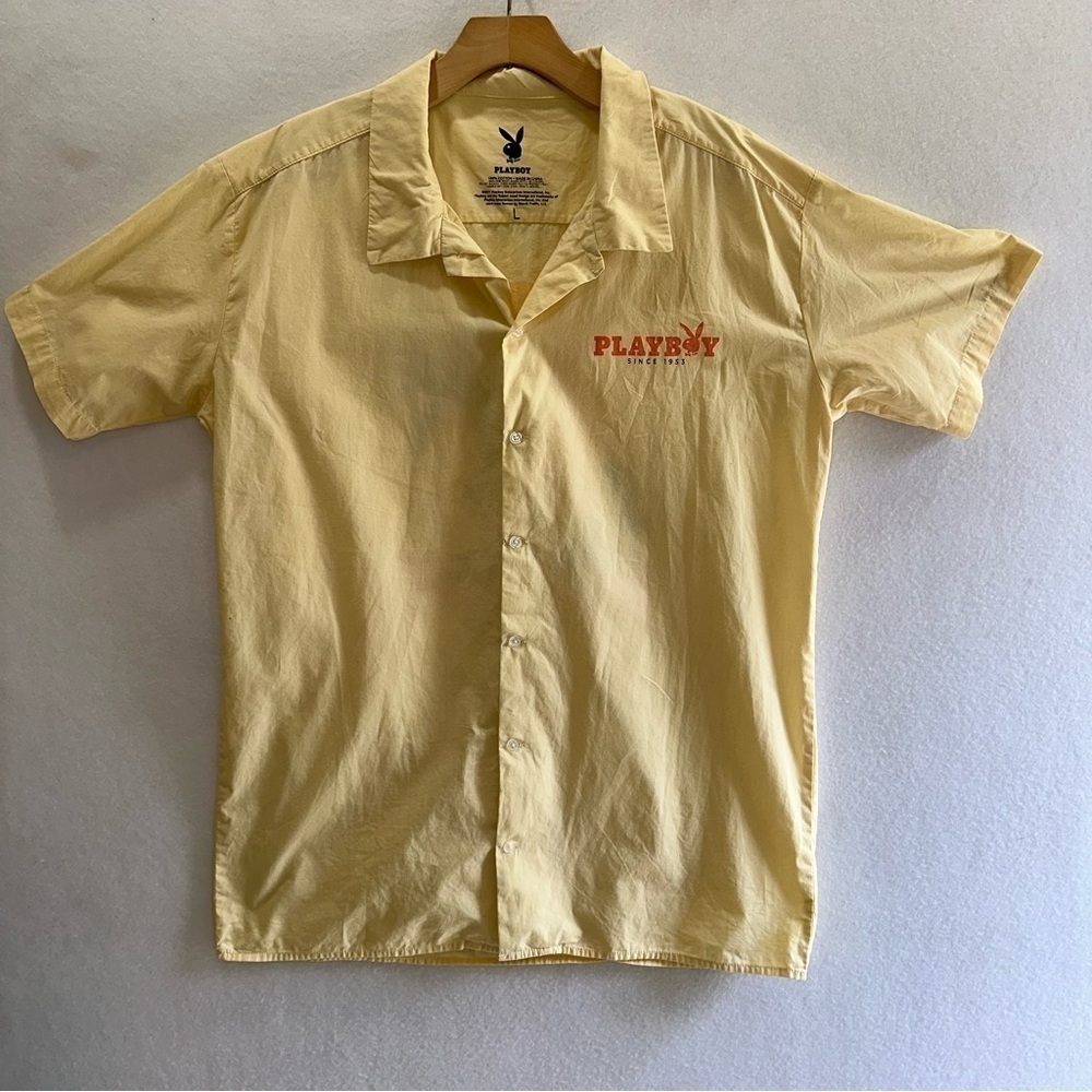 Playboy Men's Large Button Front Short Sleeve Shirt Yellow Retro READ - Picture 2 of 5